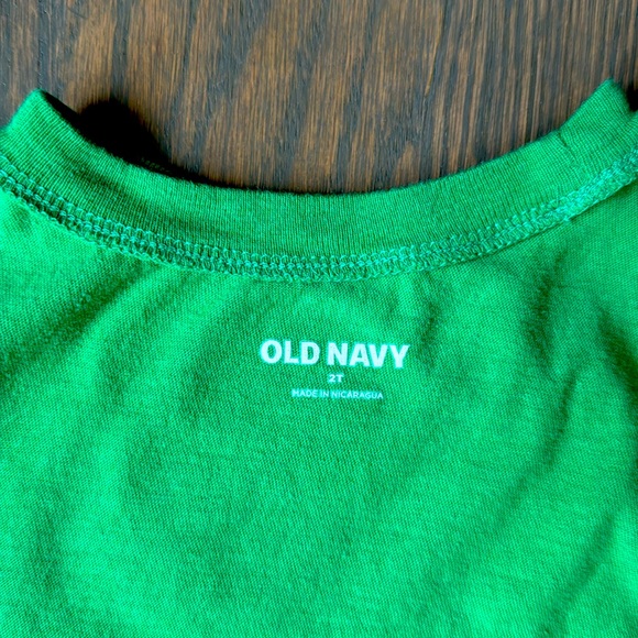 Old Navy ☘️ Reach For Clover Short-Sleeve Graphic T-Shirt | 2T - Picture 3 of 5